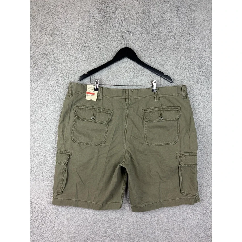 St. John's Bay Cargo Shorts Mens 44 Green Cotton Canvas 10 Inseam Casual Men New